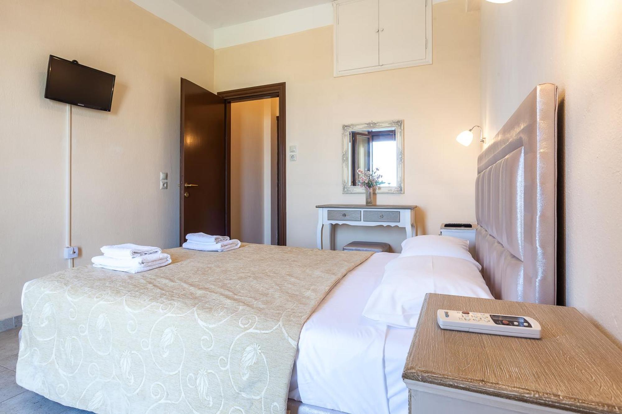 Mon Repos Aparthotel Panormos  ภายนอก รูปภาพ